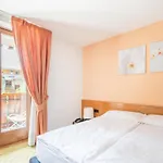 Hotel Alpina